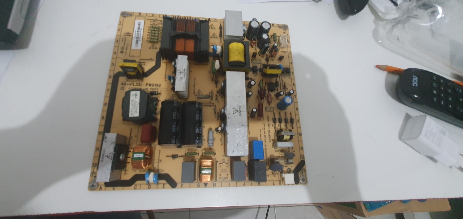 Placa de fonte  da tv Philips 32pfl3404 cód placa lpl32lpwg1xg