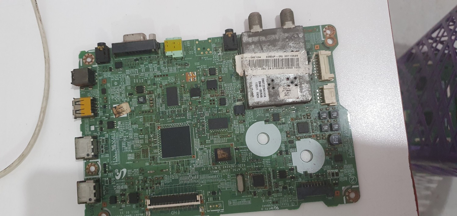 Placa principal  da tv Samsung UN32d400ng  cód placa bn40-00204a